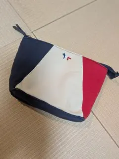 Maison Kitsune トラベルポーチ トリコロール　JAL — image 1