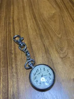 ジャンク品　F.W.C 懐中時計キーチェーン付き — image 1
