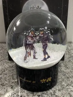 仮面ライダー クウガ 25周年 スノードーム — image 1