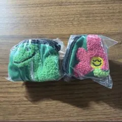 【カプセルトイ】Daisuke Kondo もこもこポーチ 花　恐竜 — image 1