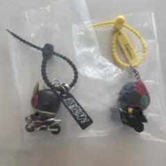 仮面ライダー カプセルマルチチャーム クウガ オーズ 2点セット — image 1