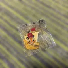 【非売品・未開封】ディズニーシー アブーズバザール チャンドゥ ピンバッジ 船 — image 1