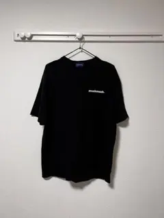muahmuah ブラック Tシャツ — image 1