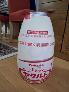 非売品 New ヤクルト 特大 クッション — image 1