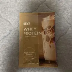 REYS ホエイプロテイン カフェオレ風味 30g — image 1