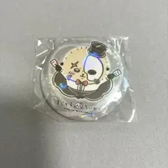 ちいかわ まじかるちいかわ ホログラム缶バッジ vol.2 ラッコ — image 1