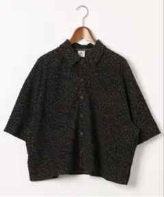 【美品】ニコアンド　DRYクシュイージーシャツ　(チャコールダルメ) — image 1