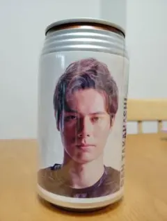 【未開封】サントリー　烏龍茶　高橋藍　缶　ステッカー — image 1