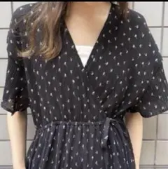 きのこ 様専用　Kastane　花柄 カシュクールワンピース　ブラック — image 1