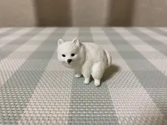 ふんばりーぬ　ふんばり〜ぬ　1個　ポメラニアン　ガチャガチャ　フィギュア — image 1