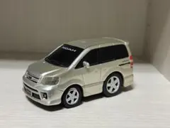 トヨタ 60ノア プルバックカー — image 1