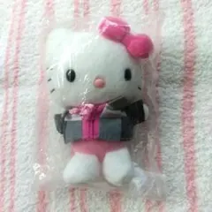 ハローキティ COCO!×HELLO KITTY 制服マスコット(2011年製) — image 1