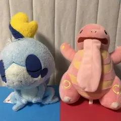 【ポケモン（ポケットモンスター）】　ぬいぐるみ２個セット　メッソン・ベロリンガ — image 1