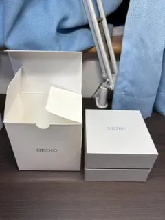 SEIKO セイコー 腕時計用 純正ボックス 外箱 クッション付き 保管箱ケース — image 1