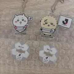 ちいかわ ラッコ　 Jリーグ キーホルダーにもなるアクリルスタンド — image 1