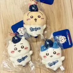 ちいかわ MLB ドジャース うさぎ ハチワレ マスコット 新品 — image 1