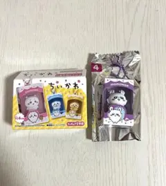 ちいかわ お座りぬいぐるみ モモンガ キーホルダー — image 1