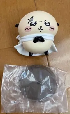 ちいかわ ラッコ フィギュア — image 1
