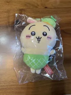 ちいかわ 北海道限定 メロン うさぎ ぬいぐるみキーホルダー — image 1