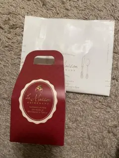 ラ・メゾン白金 ショコラ　ストロベリー — image 1