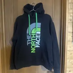 THE NORTH FACE 黒 フード付きパーカー　Mサイズ — image 1