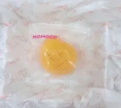 momocoluv スクイーズ　粉つきマンゴー — image 1