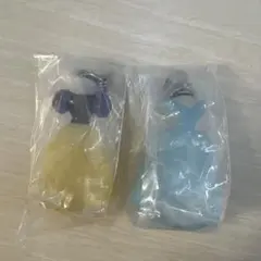 ディズニー プリンセス ドレス キーチェーン 2種セット　めじるし　アクセサリー — image 1