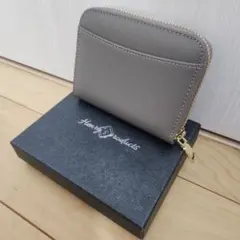 グレージュお札折らないで入れられる☆ 二つ折り財布 — image 1