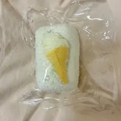 kikisquishy シャリソフトクリーム Mサイズ もち米泥風 — image 1