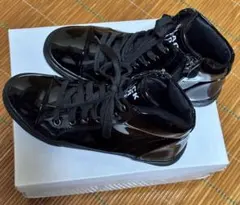 baby Shoop ブラック ハイカットスニーカー — image 1