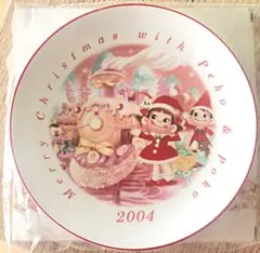 【新品】珍品✨2004年　ペコちゃんクリスマス絵皿 — image 1