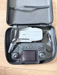 折りたたみ式ドローン 本体 専用ケース付き — image 1