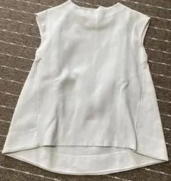 ミラ オーウェン　ノースリーブ — image 1