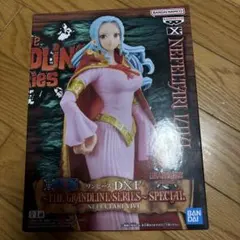 ワンピース DXF ネフェルタリ・ビビ フィギュア — image 1