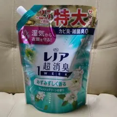 レノア 超消臭 1WEEK フレッシュグリーンの香り 770ml — image 1