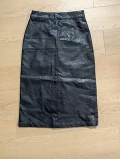 GRL 黒 タイトスカート Mサイズ — image 1
