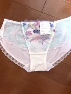 ワコールウンナナクール♡ショーツM — image 1