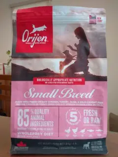 Orijen Small Breed ドライフード 1.8kg — image 1