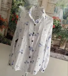 綿100% 花柄長袖シャツ ホワイト — image 1