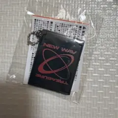 TREASURE NEW WAV POPUP カプセルトイ　ミニチュアミラー — image 1