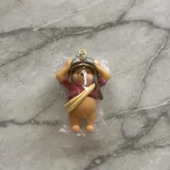 新品未使用　くまのプーさん コスチュームフィギュアマスコット ガチャガチャ — image 1