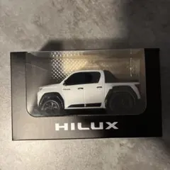【未開封】ハイラックス プルバックミニカー プラチナホワイトパールマイカ — image 1