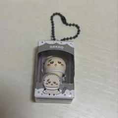 ちいかわ RAKKO ラッコ アクリルキーホルダー — image 1
