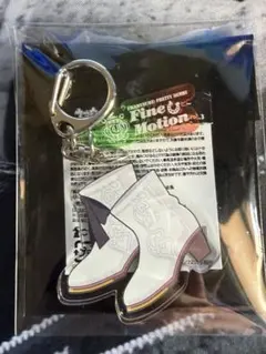 ファインモーション　勝負靴アクリルキーホルダー — image 1