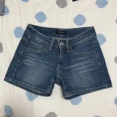 Comfort basic デニムショートパンツ インディゴブルー ハニーズ S — image 1