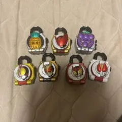 仮面ライダー鎧武 8個セット ガチャ版 — image 1
