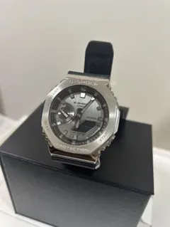 CASIO G-SHOCK GM-2100 メタルベゼル ブラック 箱付き — image 1