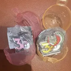 ポケモン 30周年 メタルチャームマスコット ミュウ ホウオウ — image 1