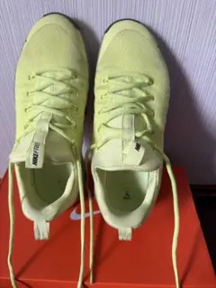 NIKE FREE METCON 4 スニーカー イエロー — image 1