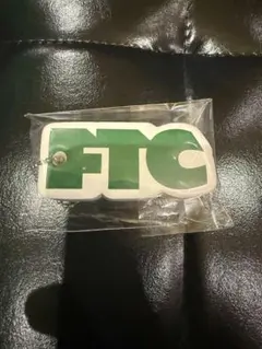 FTC キーホルダー グリーン 未使用品 — image 1